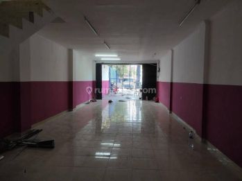 Ruko di Kranji, Bekasi 210 m Bagus