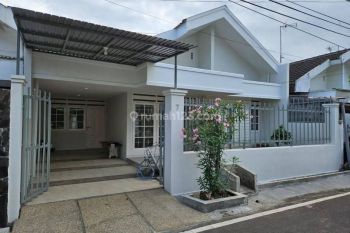 Disewakan Rumah Luas Terawat Bagus di Daerah Tidar Malang