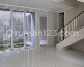 Rumah Bagus Dan Siap Huni di Cluster One Gate Bintaro Jaya