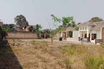 200 Meter Pasar Godean Jogja, Dalam Perumahan SHM Pecah Per unit