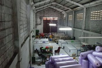 Tanah di Jalan Alternatif Cibubur , Depok 350 m²