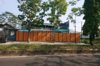 Tanah Dan Bangunan Lokasi Strategis