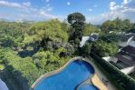 thumbnail-apartemen-dago-suites-bandung-tipe-1-bed-room-view-swimming-pool-7