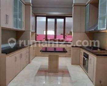 Dijual Rumah Tempat Usaha Siap Pakai di Antasari 2 Lantai