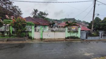 Murah Jual tanah bonus Rumah Jl. Tamin Lampung gg Balai Desa