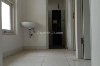 Rumah siap huni 2 lantai di dekat stasiun kereta cisauk