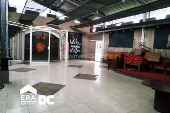 Ruang Usaha Dan Rumah Cocok Untuk Resto Dekat Undaris Ungaran