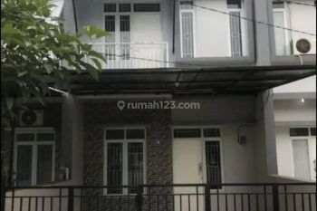 Disewakan Rumah 2 Lantai Siap Huni di Green Casa Graha Raya