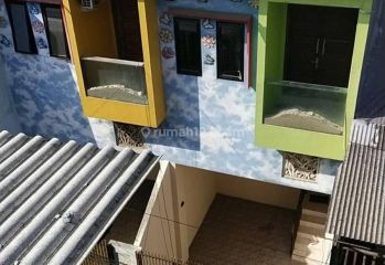 Dijual Rumah Siap Huni 3 Lantai Bagus di Teluk Gong, Jakut