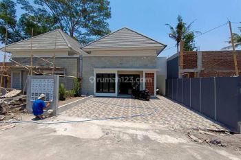 Hunian Cantik Lokasi Strategis Dekat Kampus Uii