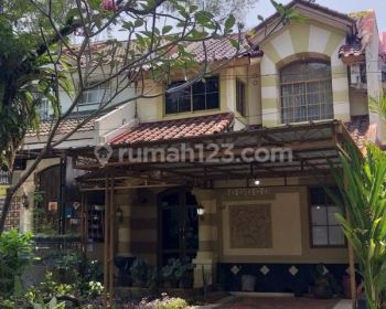 Rumah Sentul Dekat Lapangan Golf Lokasi Strategis