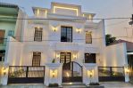 thumbnail-jual-rumah-baru-kertajaya-indah-2-lantai-design-colonial-modern-0