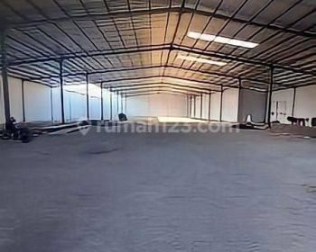 Gudang Siap Pakai di Raya Bypass Krian, Dekat Akses Tol