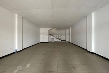 Disewa Ruko CBD Jababeka 3 Lantai Lokasi Depan mall Living Plaza jababeka