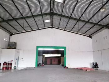 656. DI JUAL GUDANG GRESIK 0 JALAN