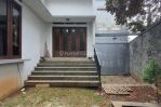 thumbnail-rumah-second-dalam-townhouse-di-lebak-bulus-jaksel-2