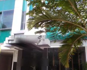 Gedung Mini Building 4 lantai di Guntur, Kuningan, lokasi Strategis