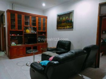 Rumah Siap Huni di Singgasana Pradana