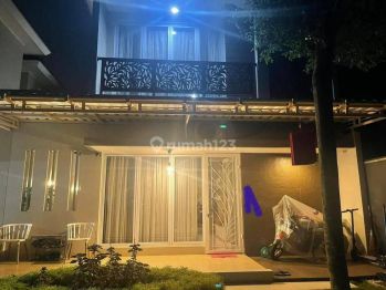 Jual cepat Rumah di Grand wisata Bekasi 2 Lantai SHM siap huni harga nego