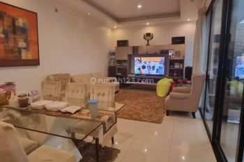 Rumah di Kebayoran Symphony, Murah Dan Siap Huni di Sektor 7