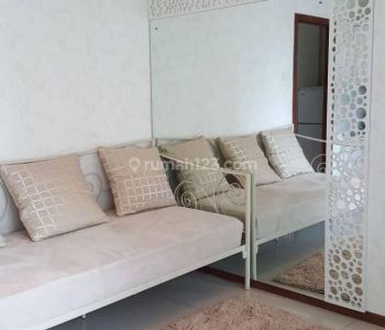 Disewakan Apartemen Thamrin Residence 1 Bedroom Lantai Sedang Furnished