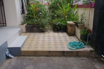 RUMAH PANJER RENON 2 LANTAI SEMI FURNISH