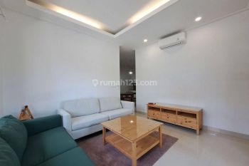 Rent Rumah: Brand new house
