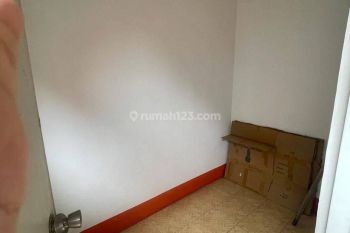 Jual Rumah Hoek Jingganagara Kota Baru Parahyangan