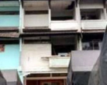 Ruko di Jl. Soekarno Hatta Ps.induk Caringin, Bandung