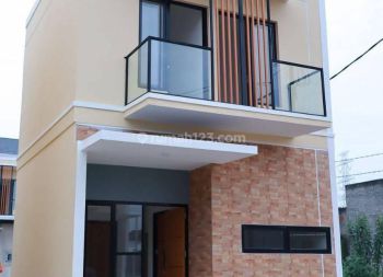 Rumah cantik 2 lantai di depok nempel GDC