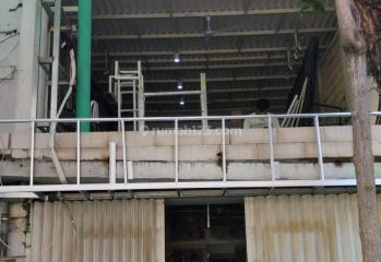 Jual Ruko Jalan Tunjungan 2 Lt Lokasi Sederet Hotel Double Tree