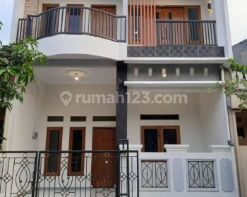 RUMAH KEREN MINIMALIS 2 LT DEPOK