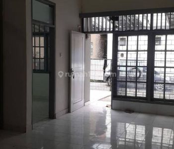 Disewakan Rumah Taman Cibaduyut 1 Siap Huni