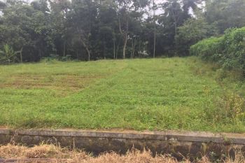View Danau Tanah Kavling di Komplek Kota Baru Parahyangan Bandung