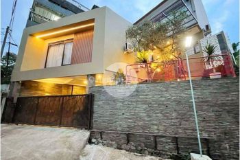 Rumah di cikutra mewah siap huni dekat widyatama bandung