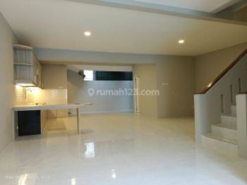 Di jual rumah di Citra garden 2 ext, sudah renovasi, siap huni