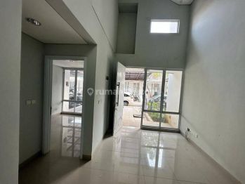 Dijual Rumah 2 lantai Mezzanine siap huni di Cluster Yarra Jakarta Garden City