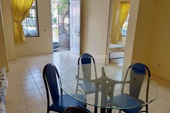 Disewakan Townhouse Taman Paris Lippo Karawaci Utara Posisi Hoek