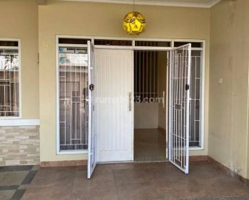 Rumah 2 Lantai Siap Huni Di  Setra Dago Antapani
Bandung