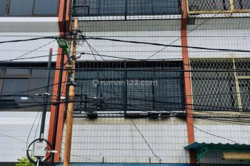 Rent Rumah: RUKO DI BATU CEPER