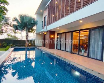 Villa harian di sentul city bagus bersih