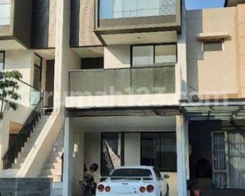 Rumah Baru 3 Lantai di GOLF ISLAND PIK