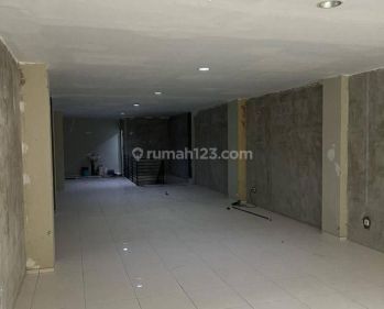 Disewakan Beberapa Ruko 2 Lantai di Jalan Cendana Sayap Riau