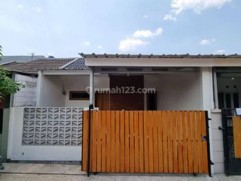 Dalam Komplek Perumahan Jalan Utama Pemda Cibinong Kab. Bogor