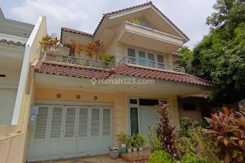 Rumah SHM di Villa Meruya, Jakarta Barat