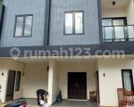 thumbnail-rumah-2-lantai-murah-area-bintaro-0