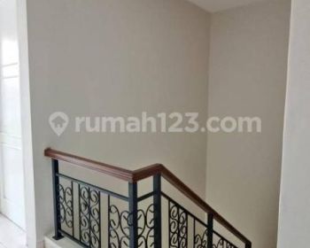 Disewakan Rumah Sudah Direnovasi di Gading Arcadia Kelapa Gading