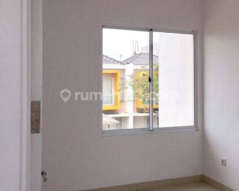 Sewa rumah unfurnish 2 lantai fasilitas bagus