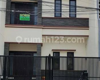 Disewakan Rumah Baru Sunter Agung Lokasi Strategis