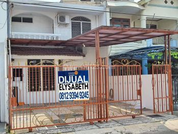 Dijual Cepat Rumah Standart Jln 2mbl di Kelapa Puan